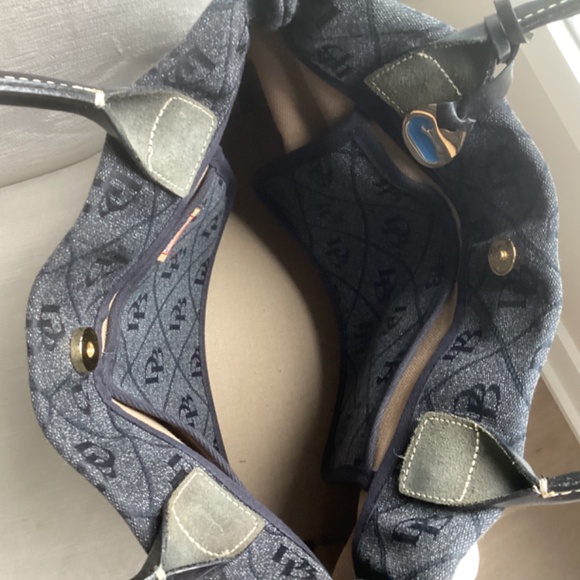 Dooney & Bourke Large black satchel monogram Tote Bag - Picture 8 of 11